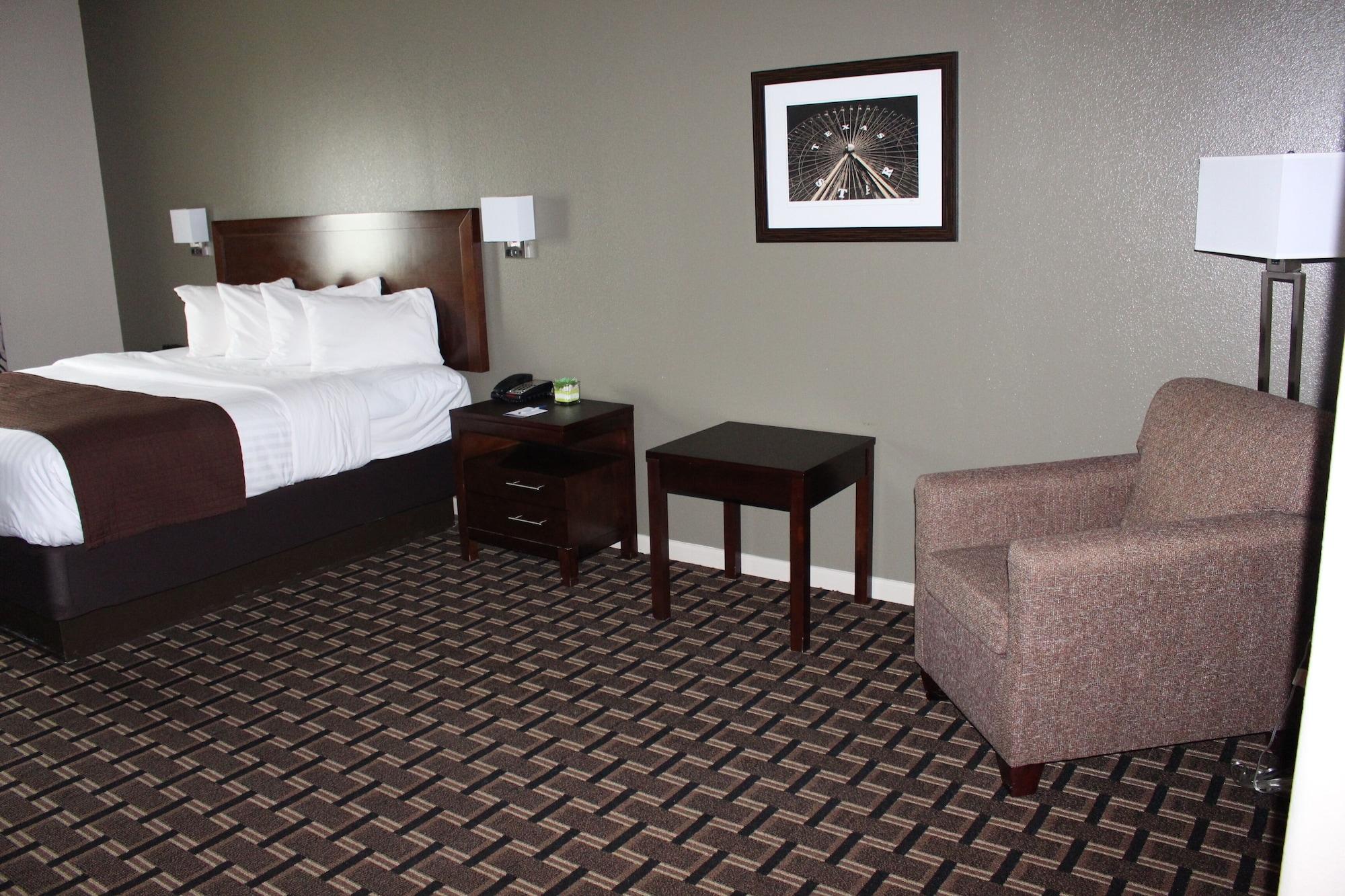 Baymont By Wyndham Columbus Hotel Exterior photo